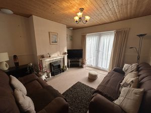 Photo 25- click for photo gallery